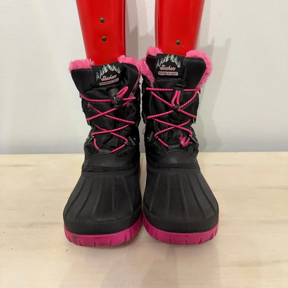 Skechers Pink/Black Kids Winter Boots
